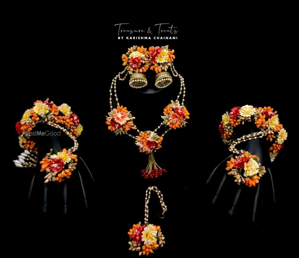 Photo From Floral jewellery - By Treasure & Treats by Karishma