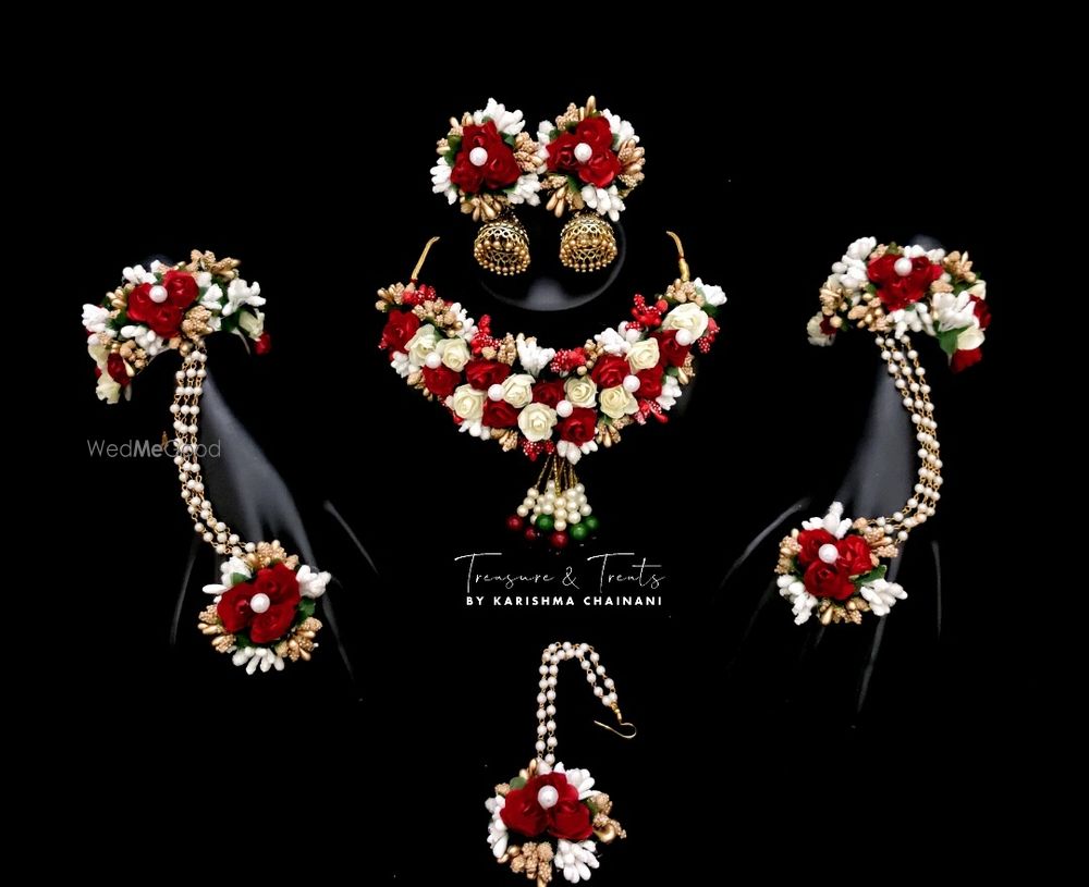 Photo From Floral jewellery - By Treasure & Treats by Karishma