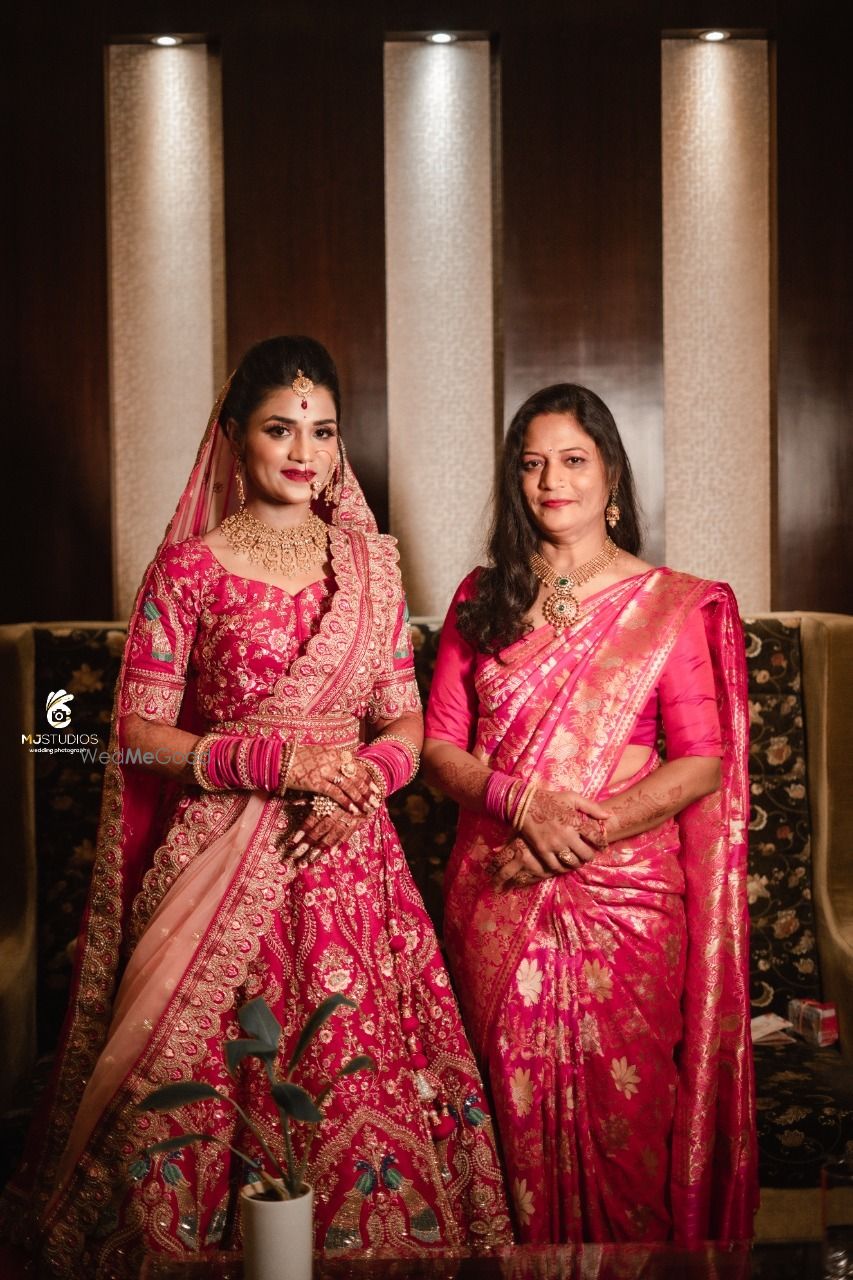 Photo From Pragya's wedding - By Sanjana Makeovers