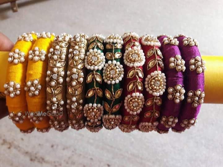 Photo From zardosi bangles as wedding favours - By Barkaat Atelier