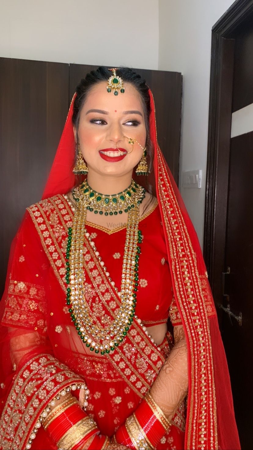 Photo From Shinjinee for her reception - By Aayushi Makeovers