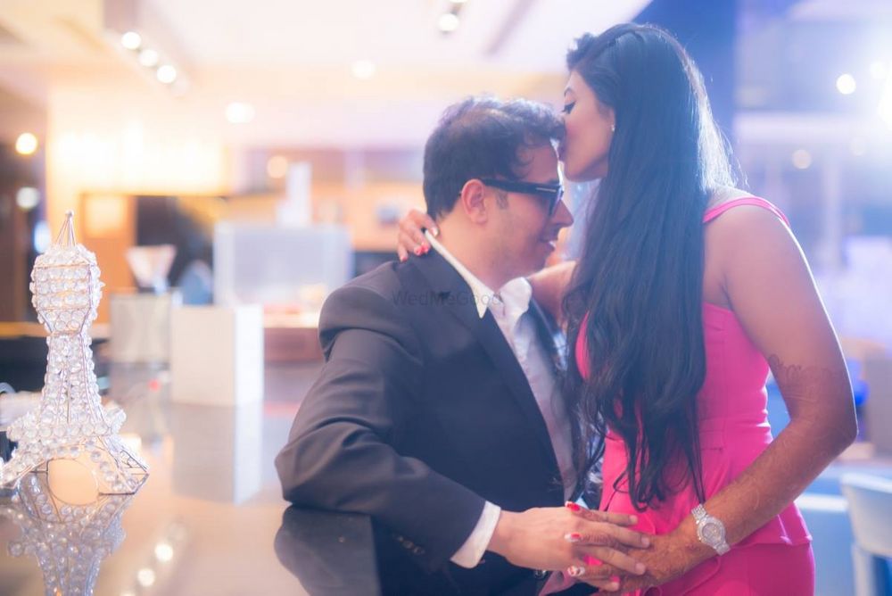Photo From Pre Weddings - By Tonmoy Saha Photography and Films