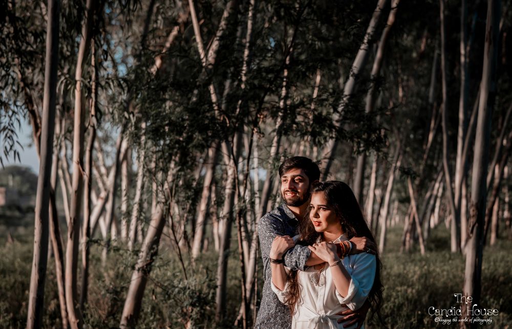 Photo From Pre Wedding of Himank & Apurva - By The Candid House