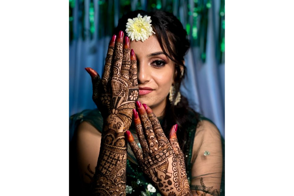 Photo From Mehndi makeup - By Makeup by Riya