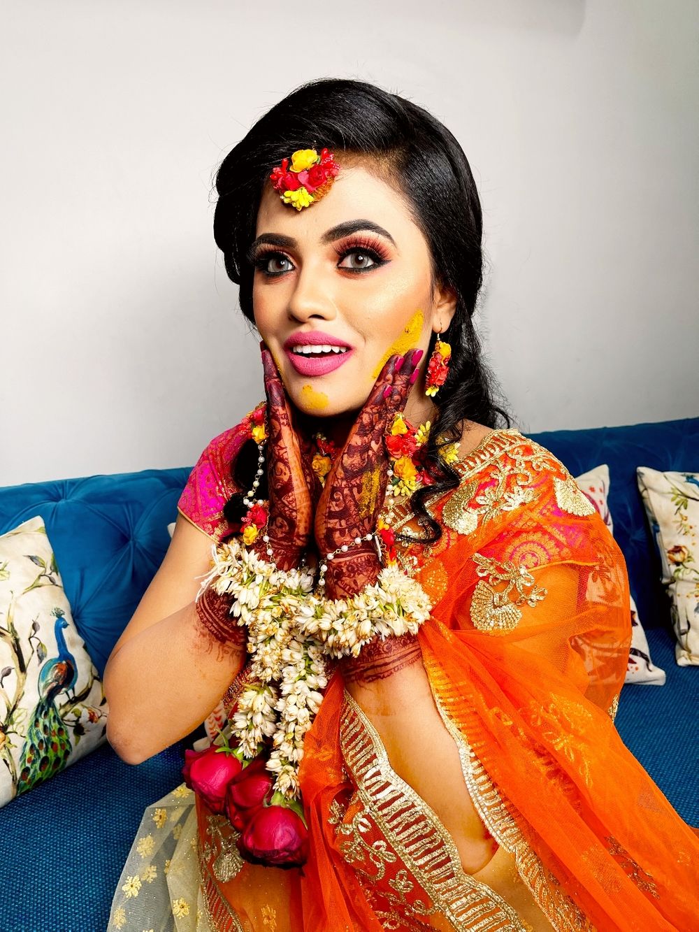 Photo From Haldi and Mehndi Looks - By Vandana Piwhal Makeovers