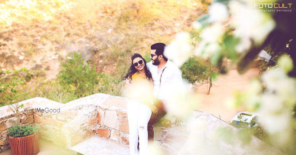 Photo From Hitesh & Heena Pre-Wedding Shoot - By Foto Cult Photography