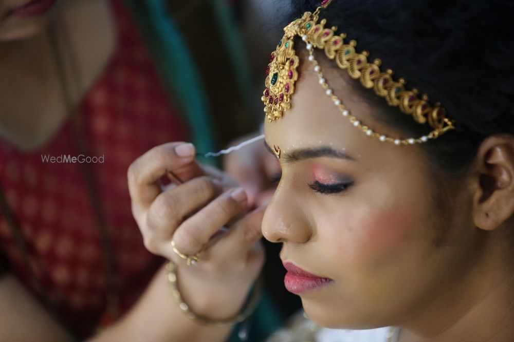 Photo From Bride Deepa - By Makeup by Pooja Bhat