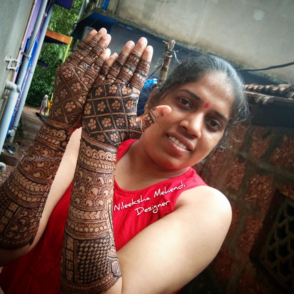 Photo From bride - By Neeliksha Mehendi Designer