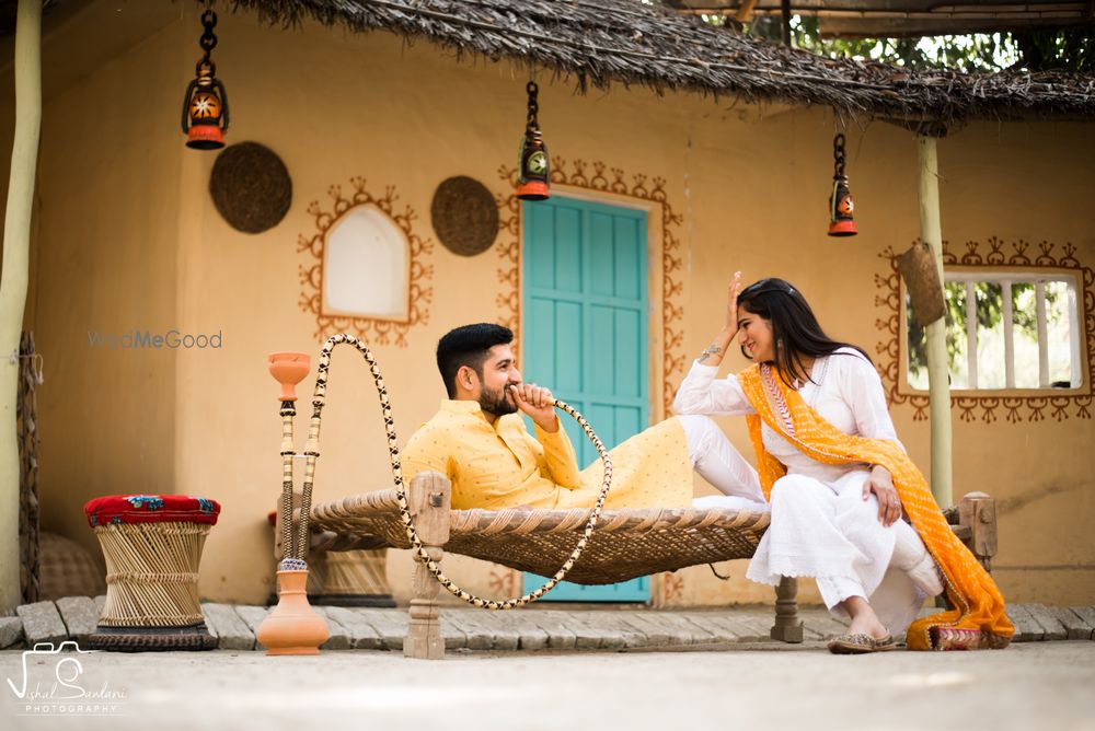 Photo From prewedding - By Vishal Sawlani Photography