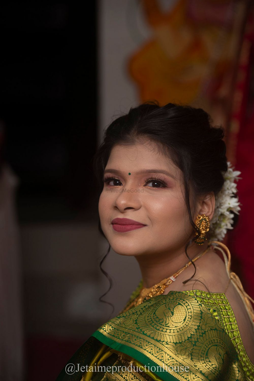 Photo From Shreya Chinmay engagement  - By Makeovers by Deepali Nawale