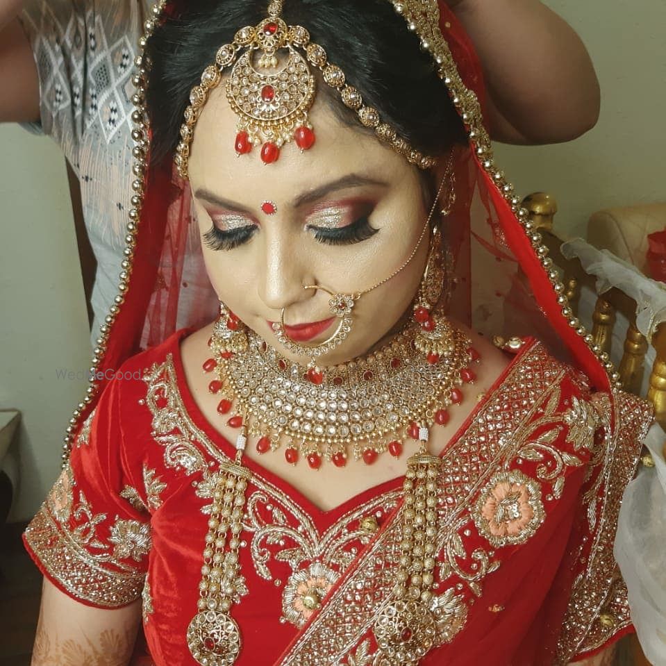 Photo From Pretty Bride - By Magical Makeovers By Arti Handa