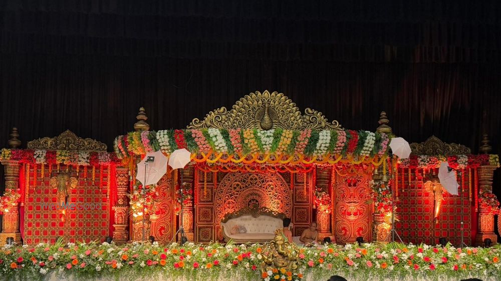 Shine Events - Wedding Stage Decorators