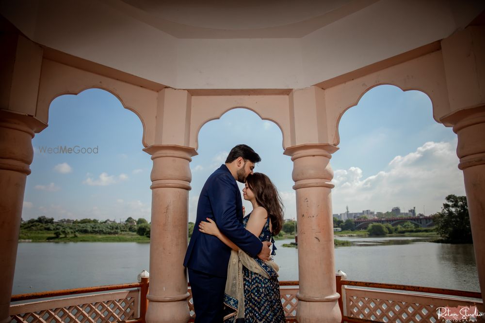 Photo From Ankita + Akash, Pre Wedding - By Ratan Studio Photography