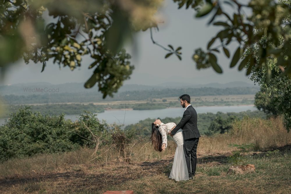 Photo From Shubham & Sadhika Pre-Wedding - By Cam-Era Stories