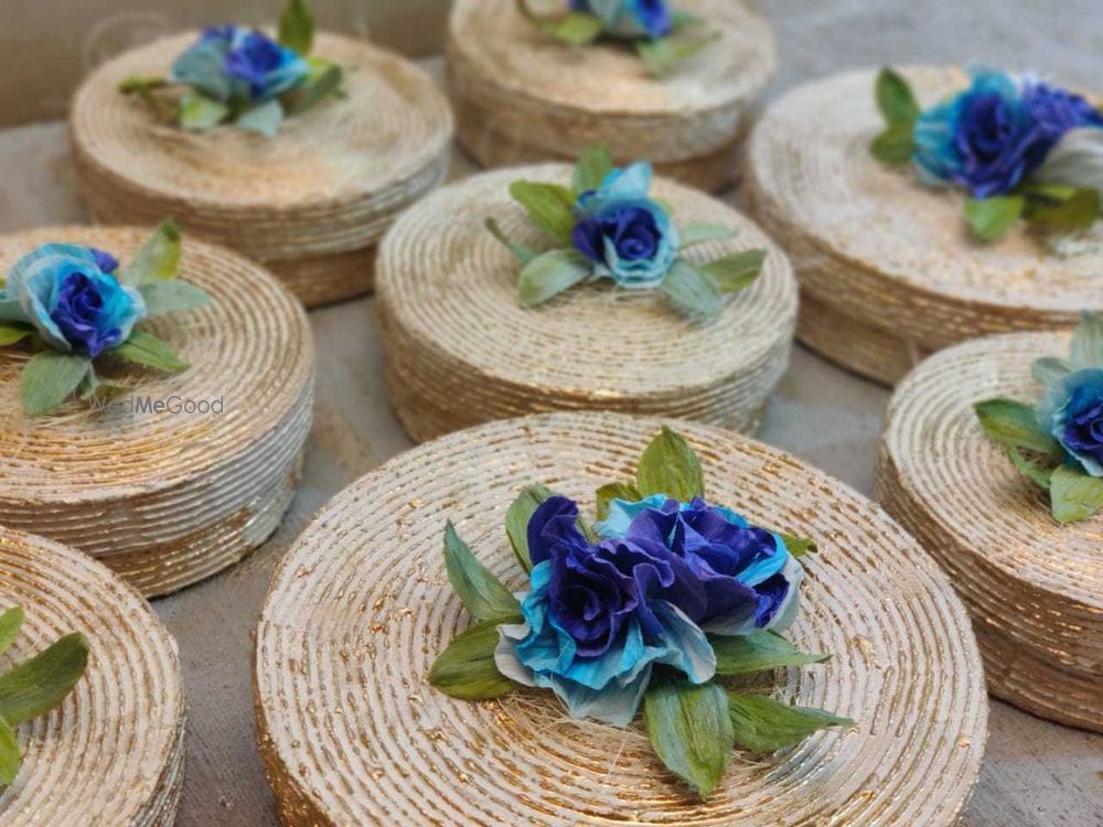 Photo From Wedding Favour baskets, boxes, trays, potlies - By Mezmerize