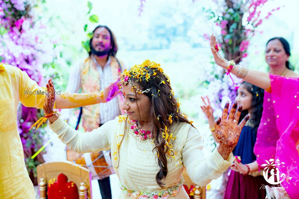 Photo From Anushree and Anirudh Haldi Ceremony - By 7thSky Productions