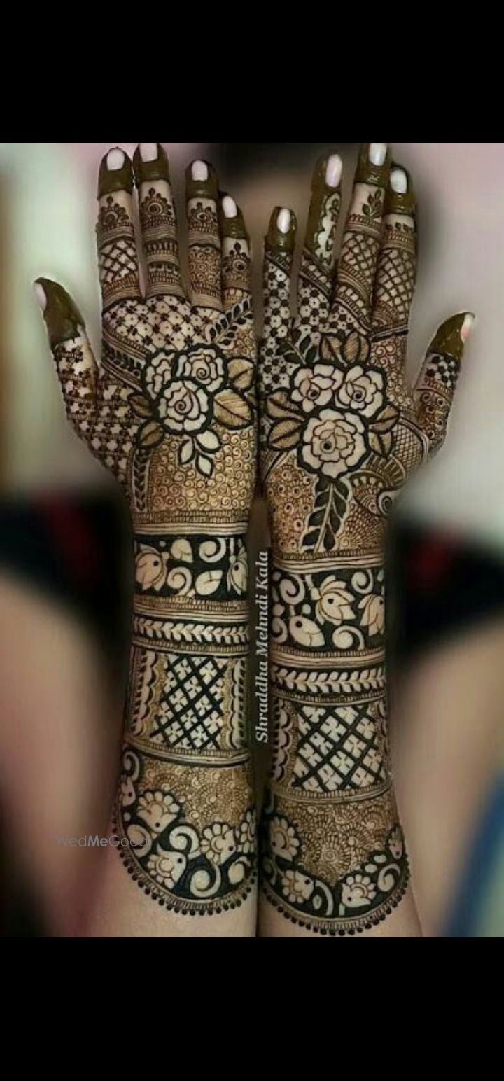 Photo From bride back hand mehndi designs - By Rohit Patel Mehandi Arts