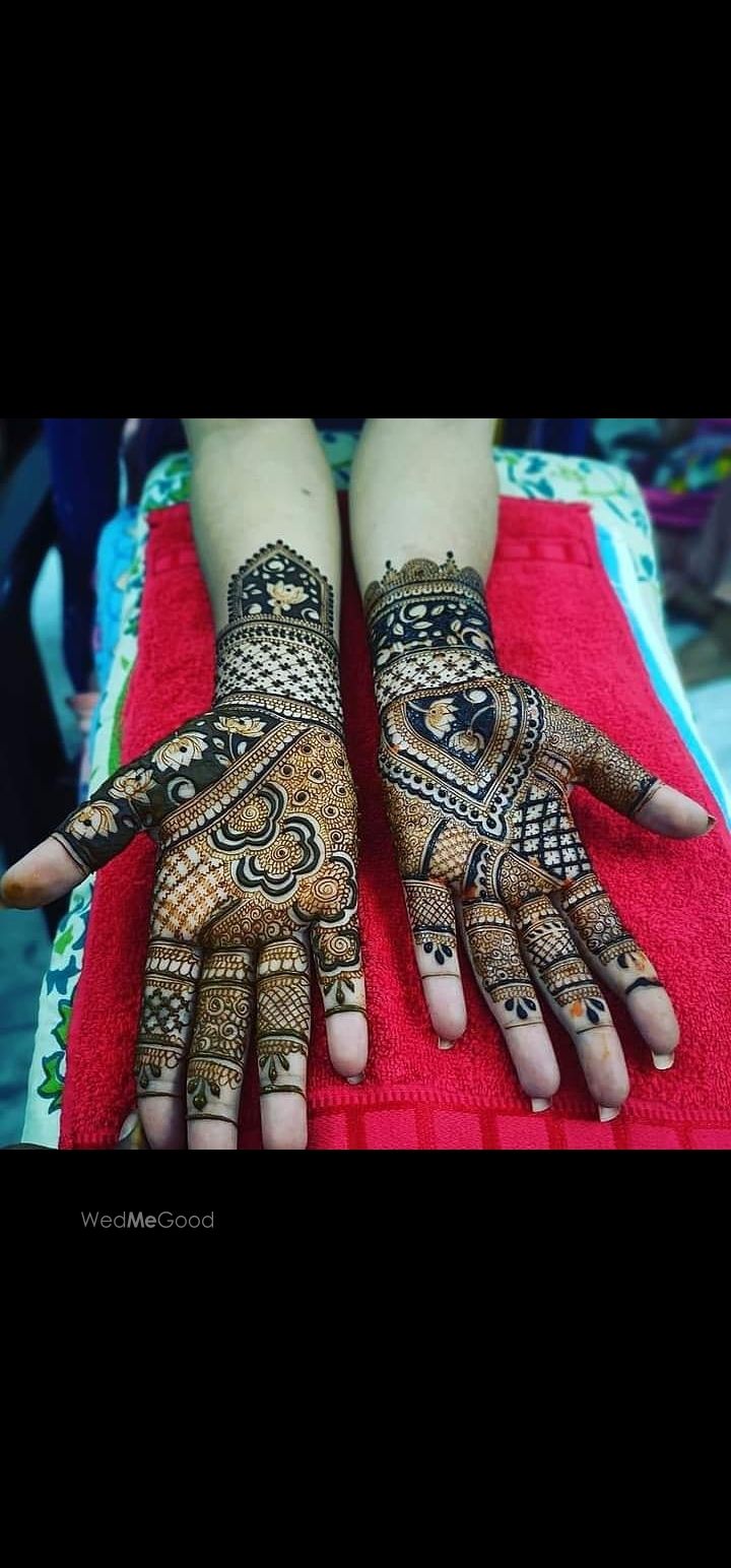 Photo From front hand mehndi designs - By Rohit Patel Mehandi Arts