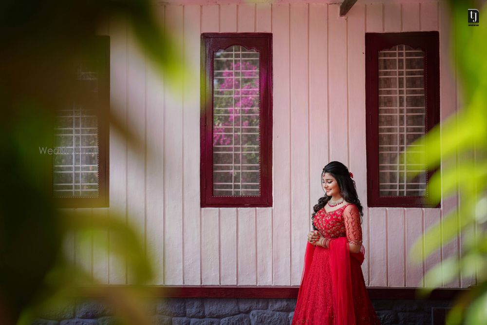 Photo From Bride In Red - By TJ Wedding Films