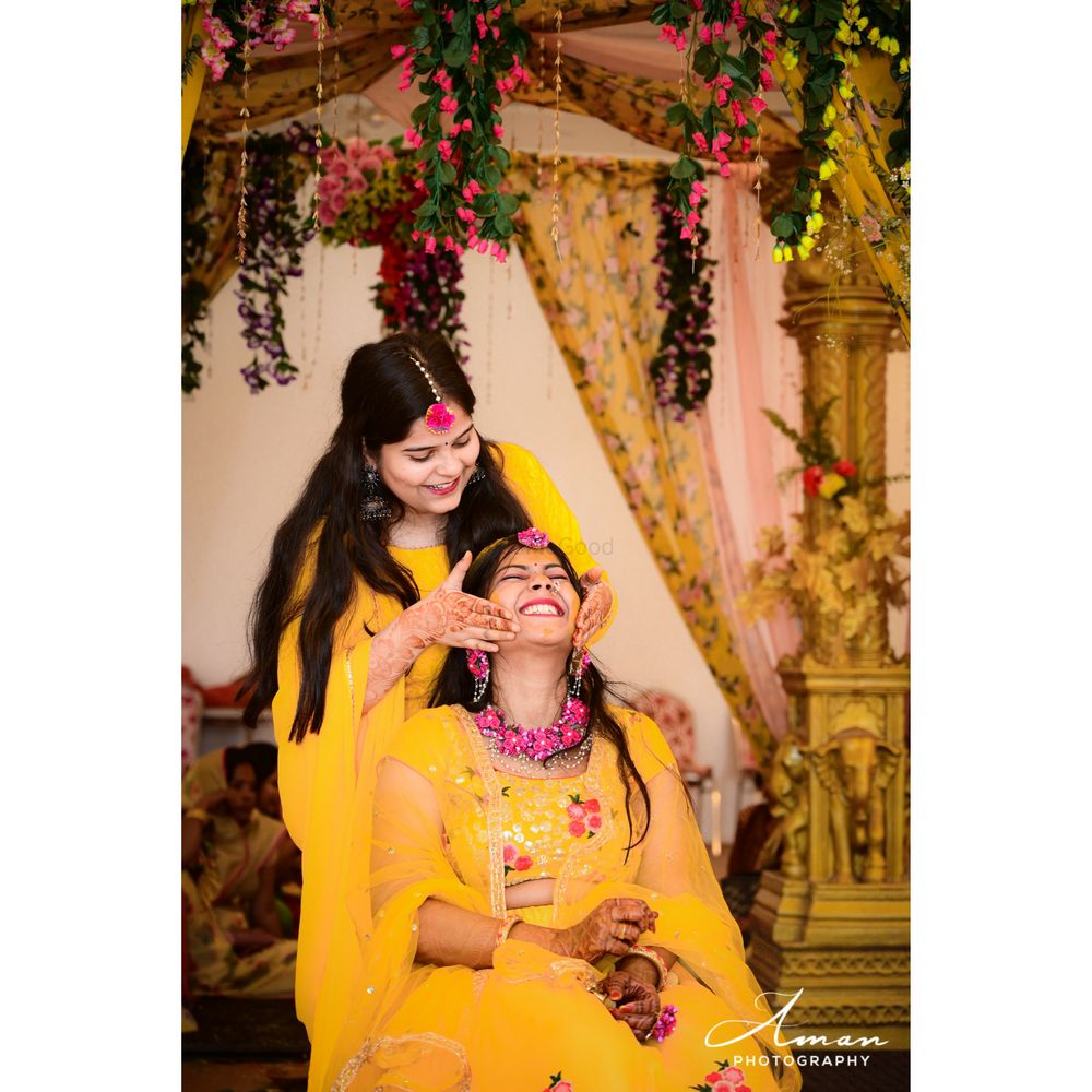 Photo From Haldi pose ? - By Aman Photography