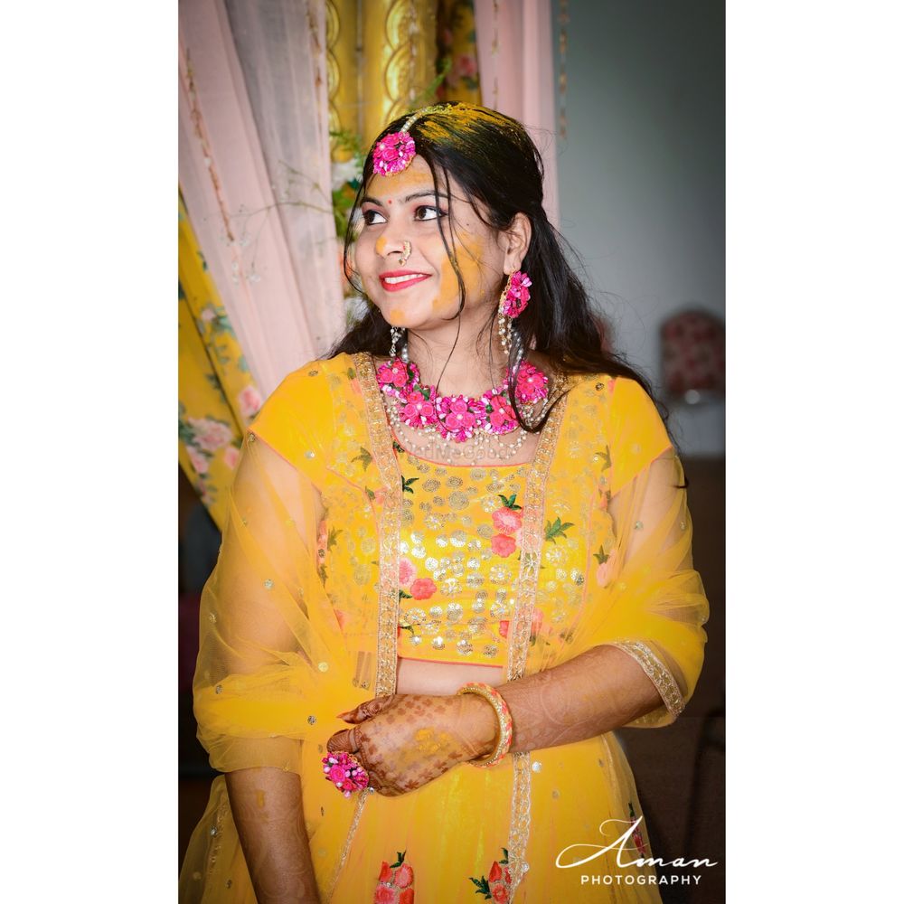 Photo From Haldi pose ? - By Aman Photography