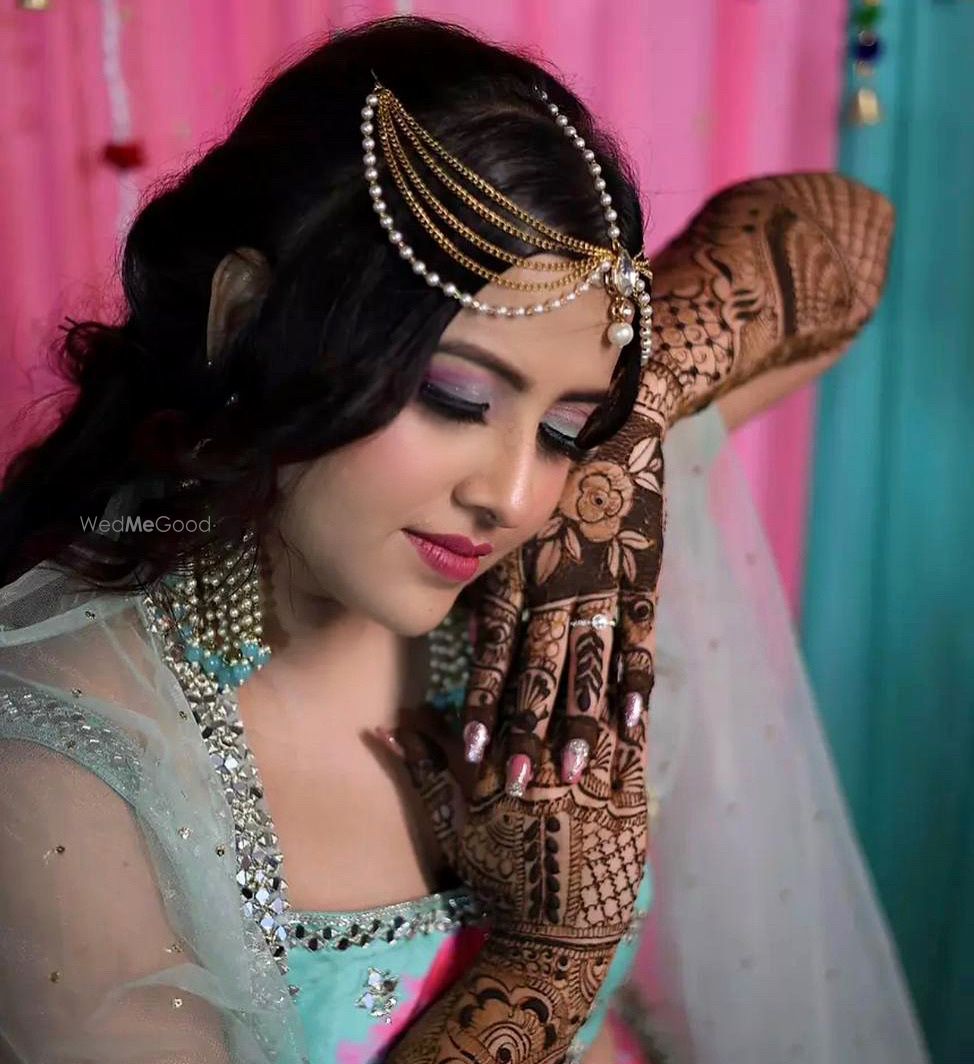 Photo From HALDI AND MEHENDI MAKEUP - By Makeup Stories by Sushmita