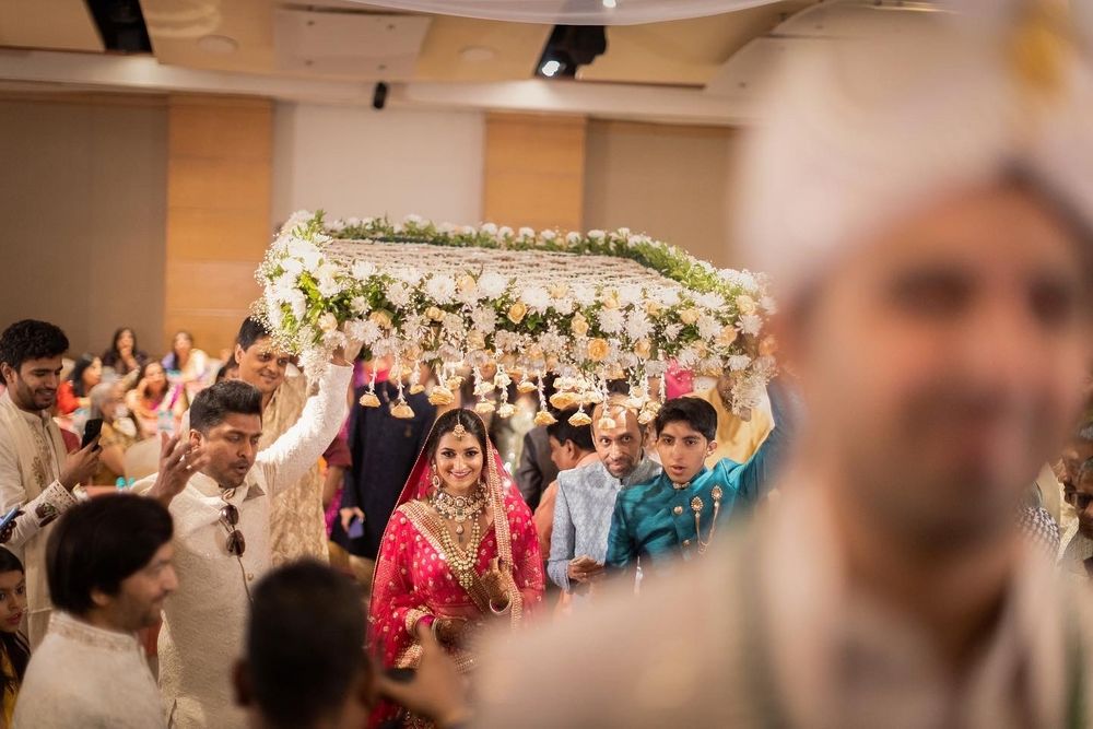 Photo From Sabyasachi Bride  - By Tanaaz Sayed Mua