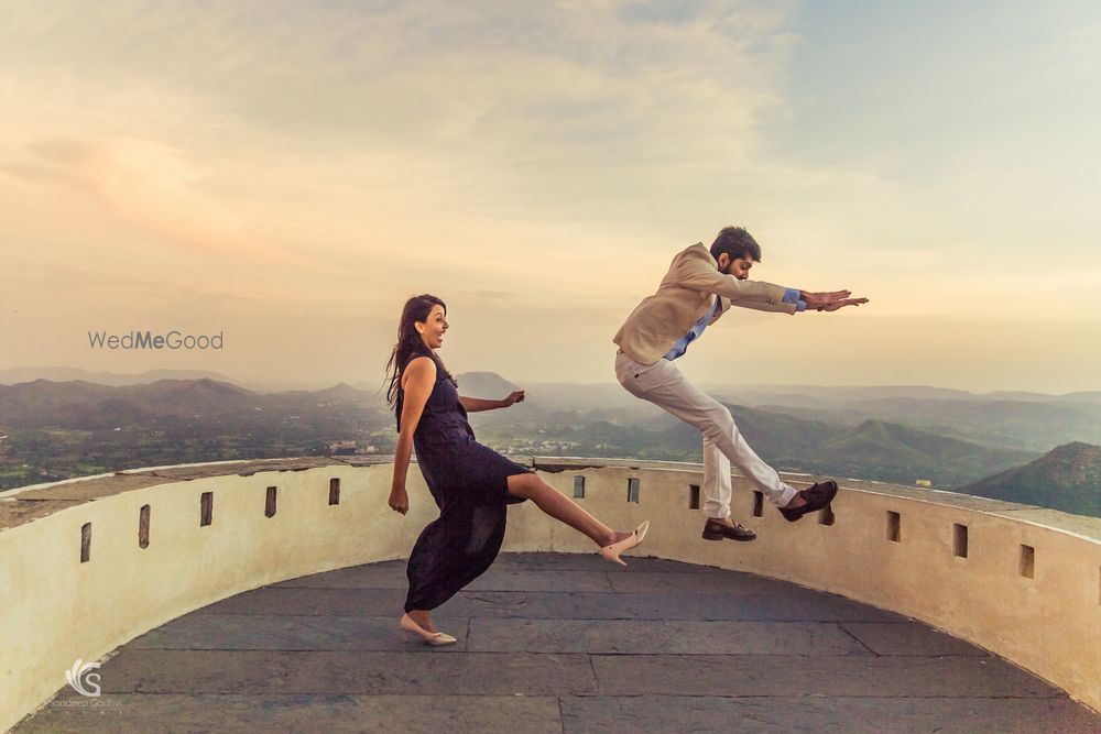 Photo From Pre-wed | Minesh+Niyati - By Sandeep Gadhvi Photography