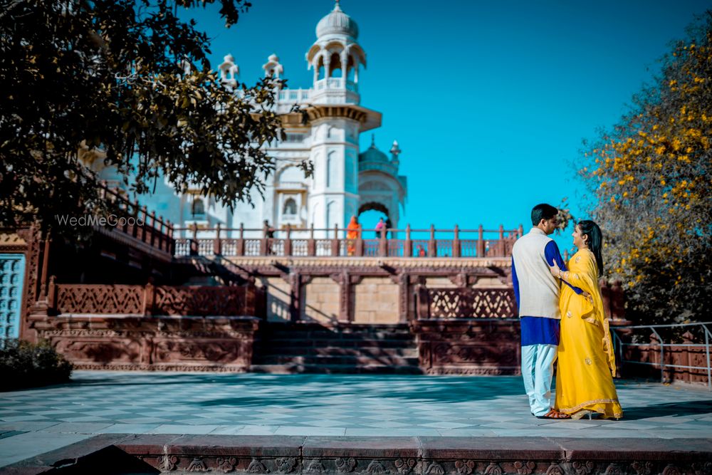 Photo From Surbhi & Saubhagya Pre Wedding - By Poze Production Studio by Aryan Singh Photography