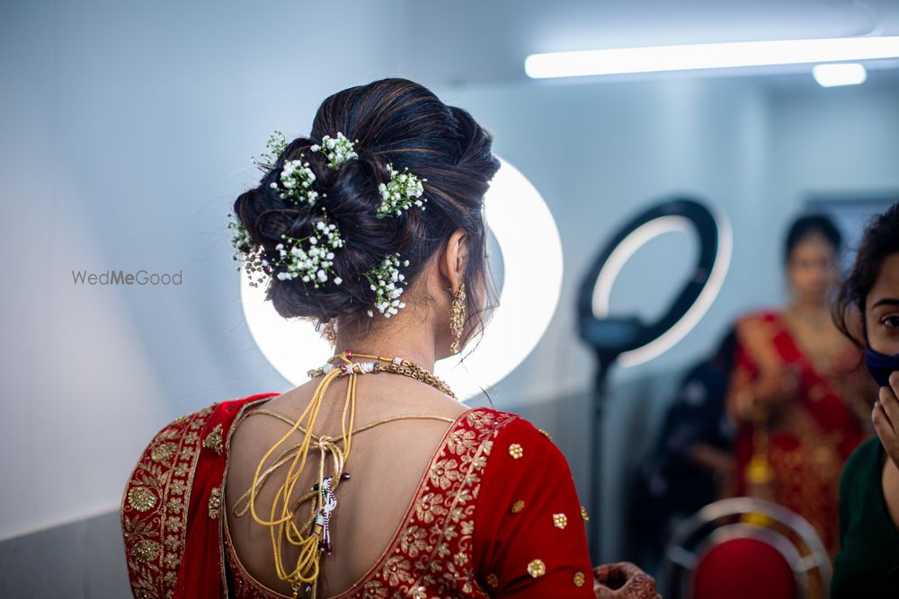 Photo From Bride Yona * North Indian Phera Look - By Saher Mulla