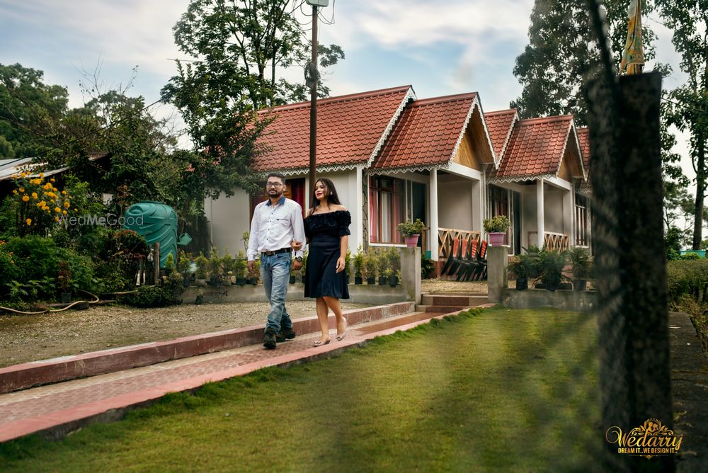 Photo From Soumo & Debarati  | Prewedding | Darjeeling | - By Wedarry A Wedding Shoot Company