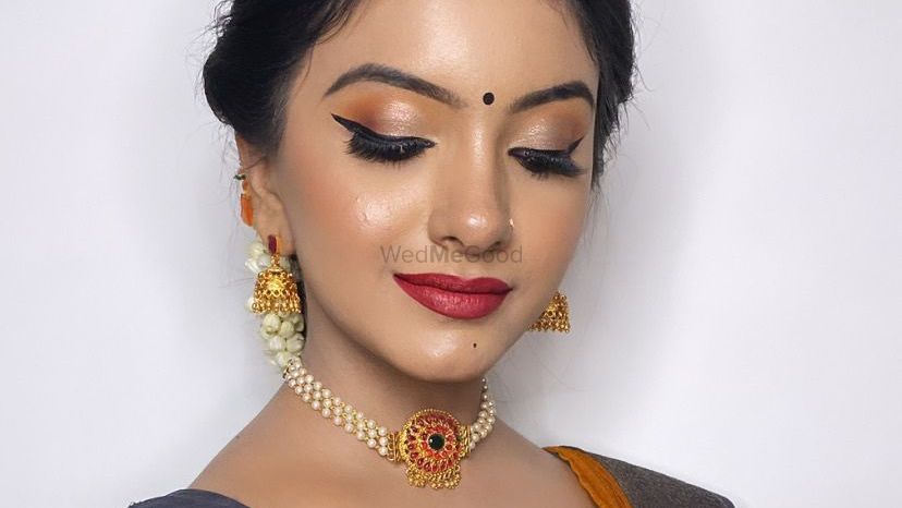 Makeoverz by Preethika Jain
