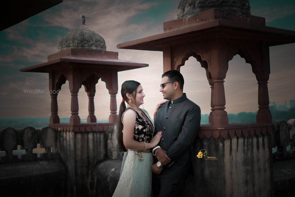 Photo From Pre Wedding Shoot - By RN Studio 