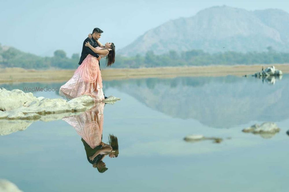 Photo From Pre Wedding Shoot - By RN Studio 