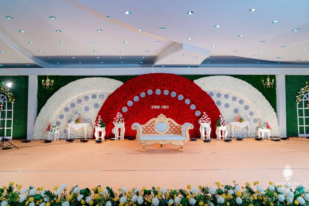 Photo From Red and white floral theme - By Roshan Decorators