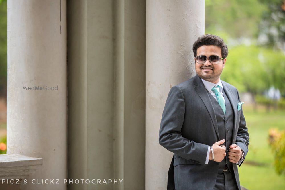 Photo From Pre-wedding photography - By Picz & Clickz Services