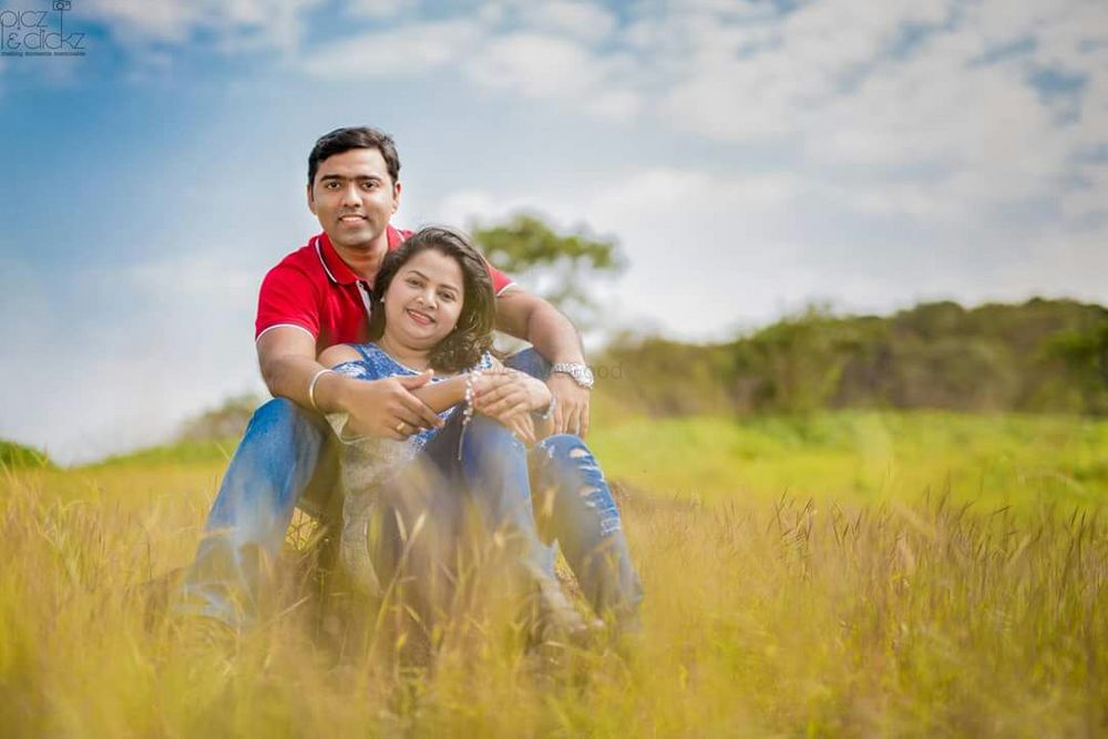 Photo From Pre-wedding photography - By Picz & Clickz Services