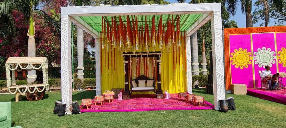 Photo From MEHENDI CEREMONY AT CLARKS SHIRAJ - By Wedding Decor And Events