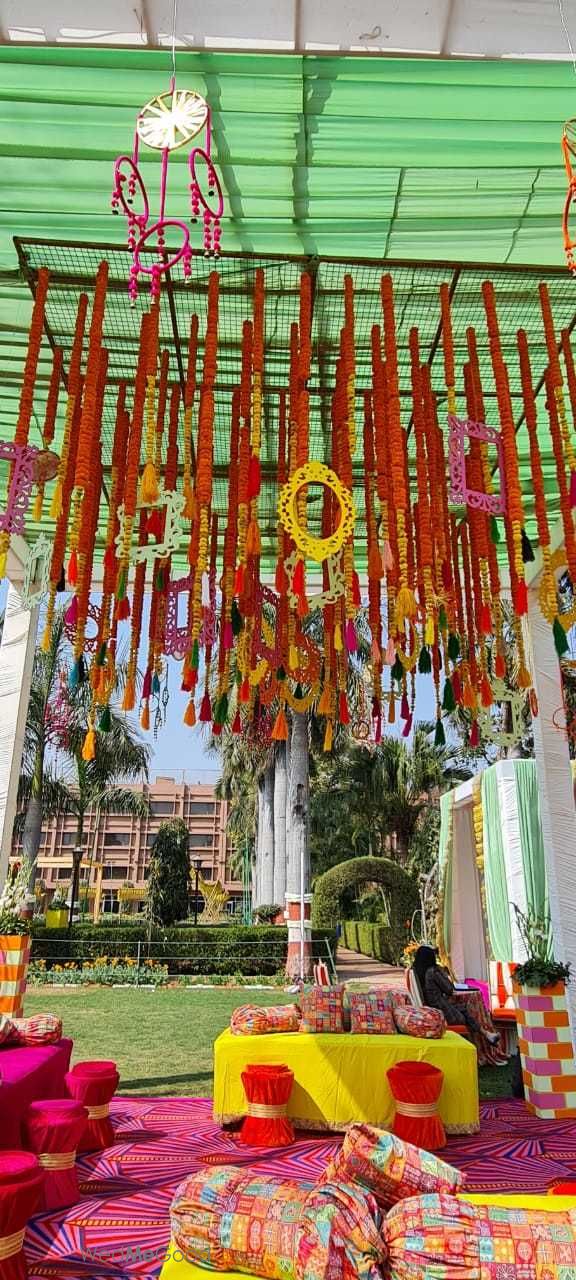 Photo From MEHENDI CEREMONY AT CLARKS SHIRAJ - By Wedding Decor And Events