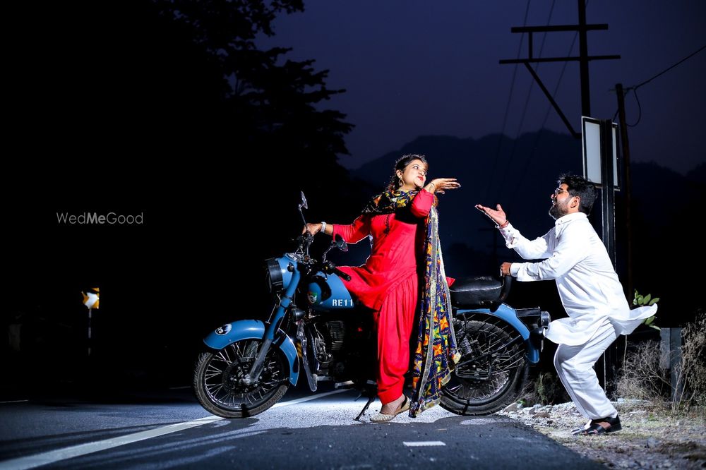 Photo From Pre Wedding Shoot - By Isha Video Films