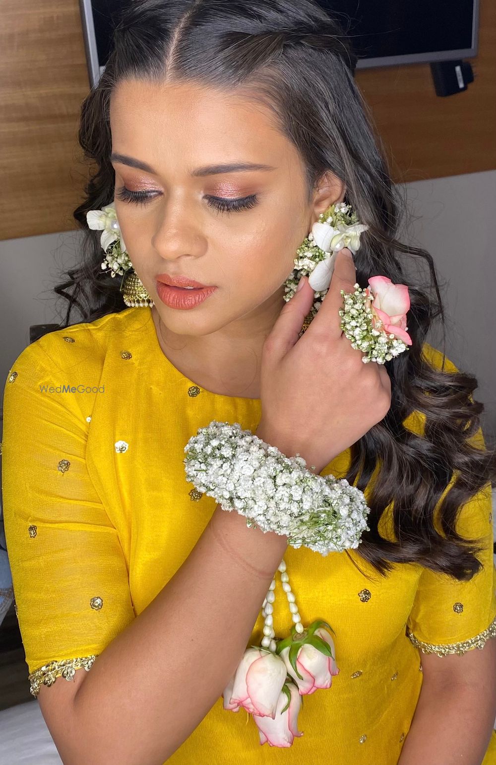 Photo From Haldi Mehendi Looks - By Ella Makeovers by Daniella