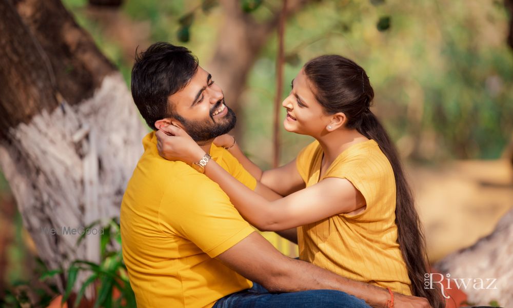 Photo From Piyush X Shikha // Pre-Wedding Photos - By Fotoriwaz Photography