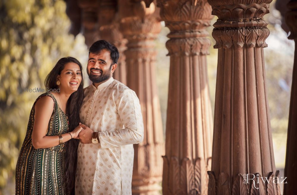 Photo From Piyush X Shikha // Pre-Wedding Photos - By Fotoriwaz Photography