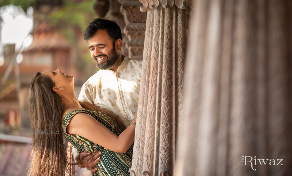 Photo From Piyush X Shikha // Pre-Wedding Photos - By Fotoriwaz Photography