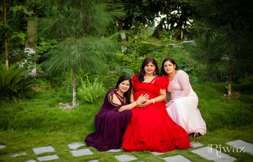 Photo From Rini Tongya Pre Maternity Photoshoot - By Fotoriwaz Photography