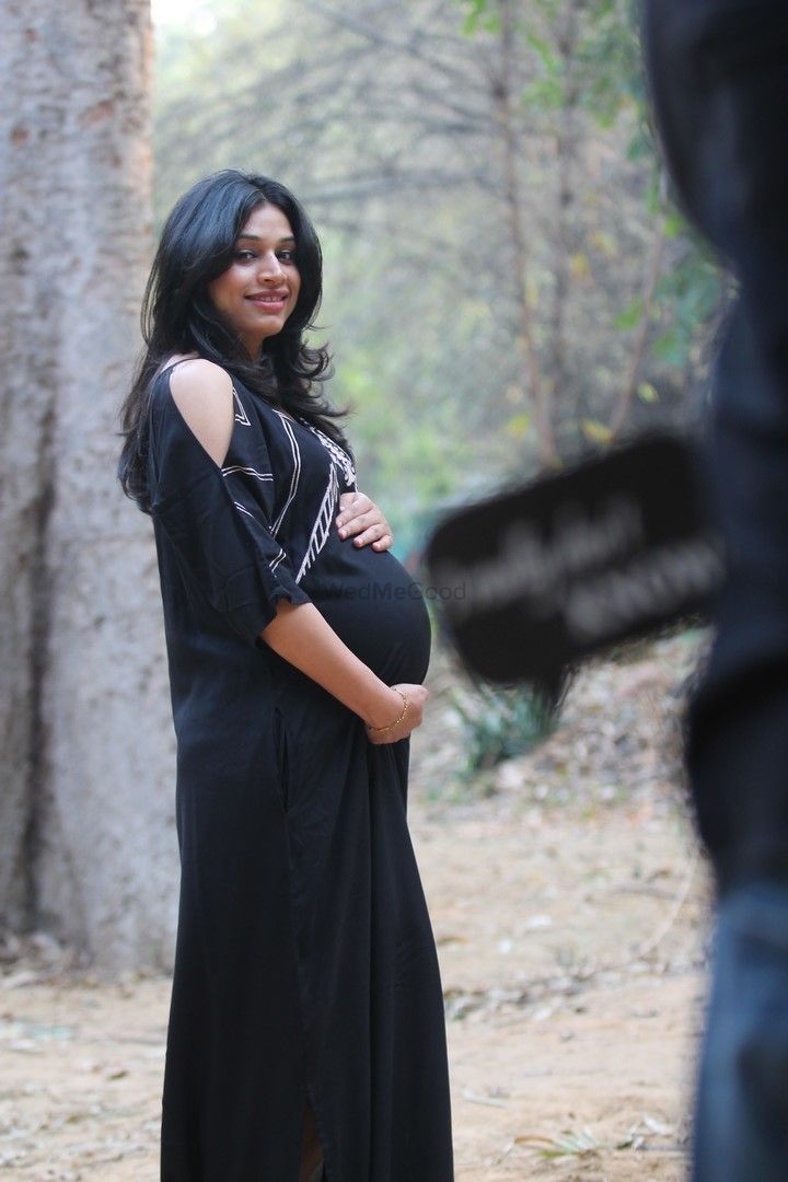 Photo From Maternity Shoot - By Silverguns Entertainment