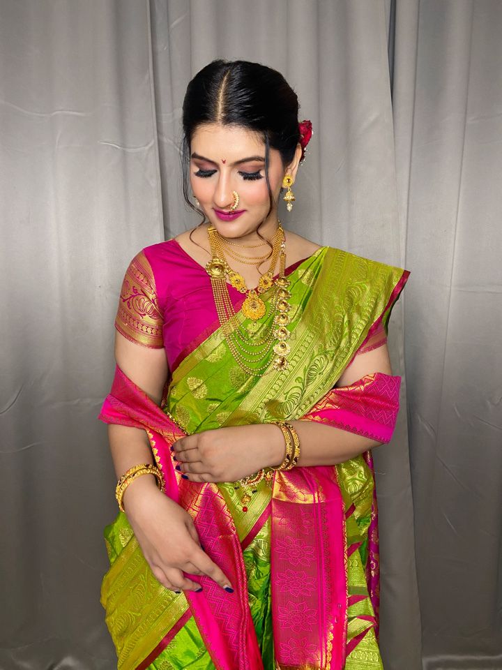 Photo From Maharashtrian Bridal Look - By Vinita Chaudhari Artistry