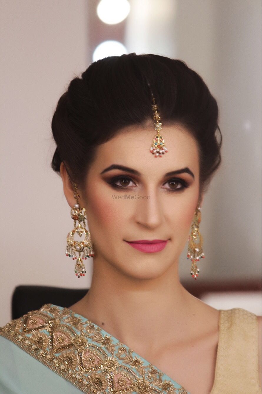 Photo From Indo Western Bridal Makeover by Parul Garg - By Parul Garg Makeup Artist