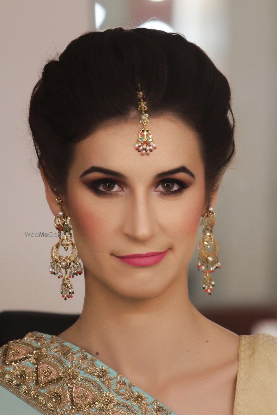 Photo From Indo Western Bridal Makeover by Parul Garg - By Parul Garg Makeup Artist