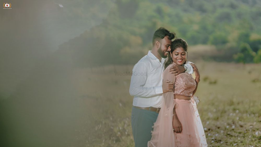 Photo From Vaibhav & Riya Pre-Wedding - By The Imagix Studio
